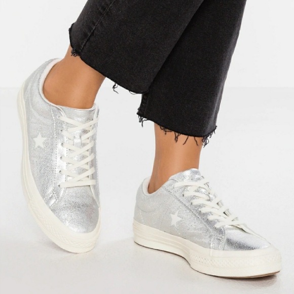 converse metallic one star